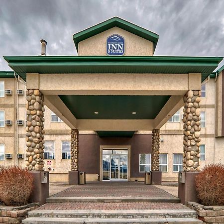 Grande Cache Inn & Suites Екстериор снимка