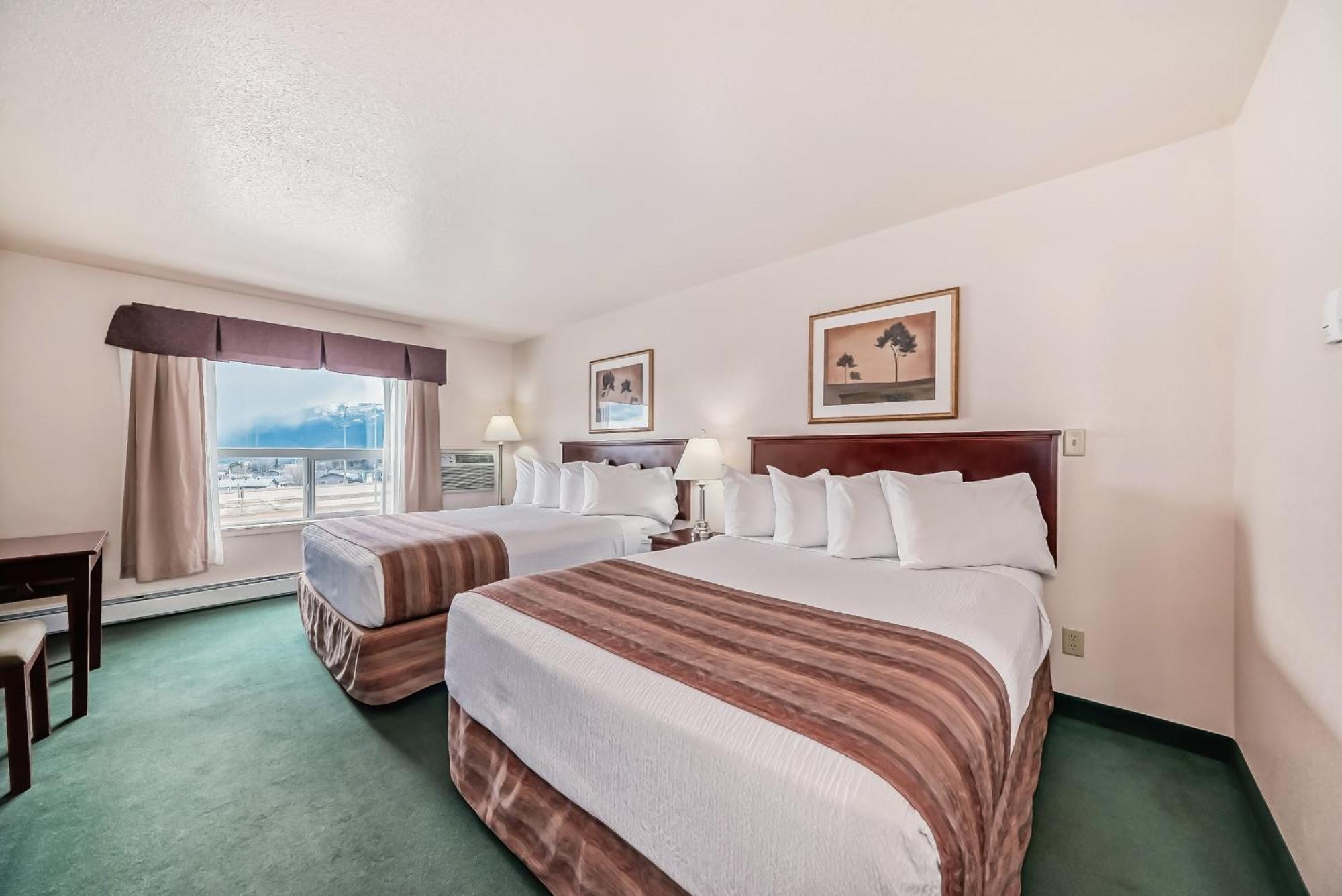 Grande Cache Inn & Suites Екстериор снимка